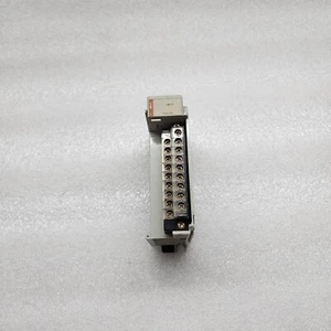 ALLEN BRADLEY CAT 1769-IF4 4CH ANALOG INPUT MODULE - Bild 1 von 6