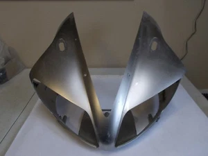 2002-03 Yamaha YZR R1; 5PW-Y283G-20-P2 BODY, FRONT UPPER 1; (046) - Picture 1 of 7