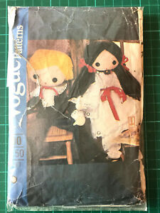 Vintage BOY & GIRL RAG DOLLS & CLOTHES Sewing Pattern - VOGUE Patterns 500 32"H