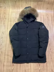 Canada Goose PARKA Luxury Branded Goose Down Jacket - Picture 1 of 9