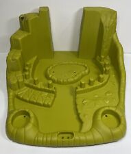1983 LJN Advanced Dungeons & Dragons FORTRESS of FANGS Base Floor Stairs DAMAGE
