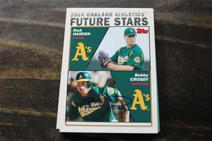 Tarjeta autografiada Bobby Crosby 2004 Topps de radiocontrol de Akland A's - Imagen 1 de 1