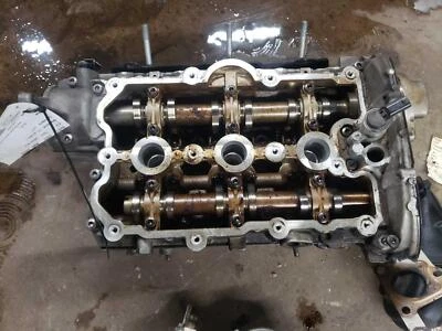 Culata izquierda 14 15 16 AUDI Q5 3,0 L OEM Foto 1 de 4