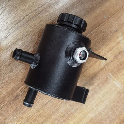 Tanque de expansión de depósito de desbordamiento de refrigerante de aleación clásico para Chevrolet Beat Spark Foto 1 de 4