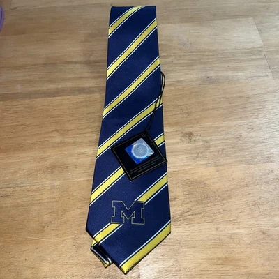 Corbata para hombre Eagles Wings con licencia oficial Michigan azul amarillo nueva con etiquetas Foto 1 de 4