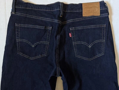 LEVI STRAUSS 514 - Pantalones de mezclilla con parche de cuero calce recto para hombre - Talla 34x30 Foto 1 de 4