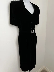Vestido midi de terciopelo negro vintage años 90 Liz Claiborne escote corazón 20 seda - Imagen 1 de 6