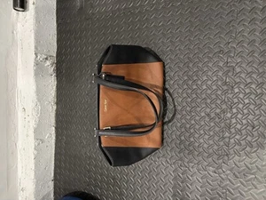 Calvin Klein Taschenbuch für Damen.. Top Zustand, Farbe, Braun und Schwarz - Bild 1 von 2