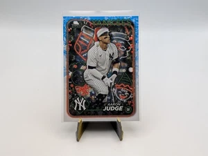 2024 Topps Holiday AARON JUDGE #H99 Holiday Variation New York Yankees - Picture 1 of 2