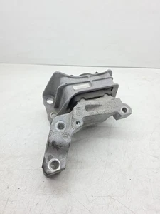 NISSAN JUKE 1.6 PETROL 2012-2018 ENGINE MOUNT - Picture 1 of 11