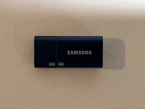 Samsung USB Type-C™ Flash Drive 512 GB Blue MUF-512DA/AM - Afbeelding 1 van 3