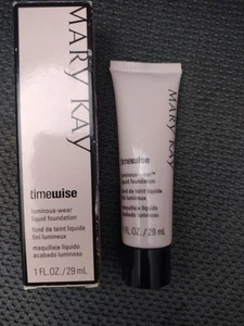 Base Mary Kay Timewise Luminous-Wear blanca 1 1 fl oz piel seca normal - Imagen 1 de 2