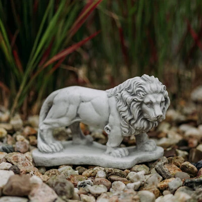 Löwe Steinfigur H.15 cm 21 x 8 cm Grau 2 kg Weißbeton frostsicher - Bild 1 von 4