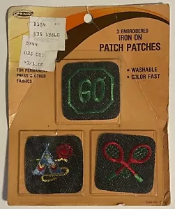Vintage besticktes Aufbügeln Patches Go Schild Tennis Tipi klein 1-3/4"" quadratisch - Bild 1 von 2