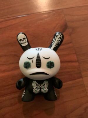 Kidrobot Dunny 2Tone Series 2010 Ryan Bubnis 2/16 3" Vinyl Figure - Image 1 of 4