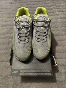 Size 10 - Nike Air Max 24-7 Silver/Metallic/Volt - Picture 1 of 5