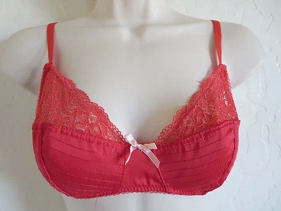 UNDERELLA BY ELLA MOSS SYDNEY LACE TRIM BRALETTE NO WIRE, SMALL, HIBISCUS, NWOT - Image 1 of 4