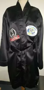MUAY THAI Robe World Muay thai Council Emblom (Black or White) - Picture 1 of 1