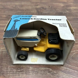 1/16 Vintage Scale Models Cub Cadet Lawn & Garden Tractor NIB USA #1901/1810 - Picture 1 of 7