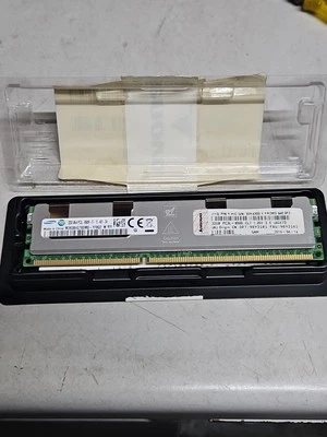 Samsung 32GB PC3-8500R PC3- 4Rx4 Memory M393B4G70DM0-YF8Q2 - Image 1 of 4