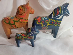 FOUR Vintage Nils Olsson Hand Carved/Painted Wood Dala Horse Sweden 7" Height - Picture 1 of 17