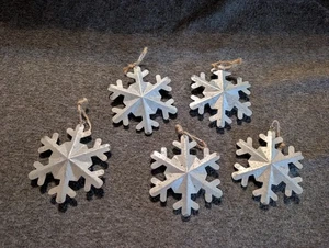 5 Metall Country Prim Schneeflocke Weihnachtsschmuck Dekoration - Bild 1 von 12