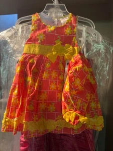 3 Piece Little Girls Daisy Print  Dress with Hat and Bloomers NWT  18 mo - Picture 1 of 3