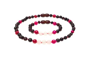Collar y pulsera de ámbar báltico hechos con cerezas y piedras preciosas sin pulir - Imagen 1 de 5