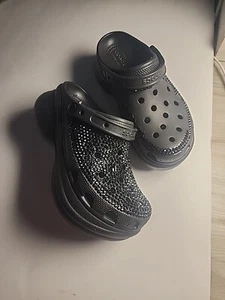 Crocs Classic Bae Clog Plateau kultig bequem schwarz Damengröße 9 geblendet  - Bild 1 von 11