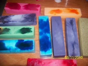 GROSSHANDEL MENGE 10 HAUSGEMACHTE ZIEGENMILCH, KAKAO, MANGO, SHEASEIFE 2,5 Pfund Brote - Bild 1 von 10