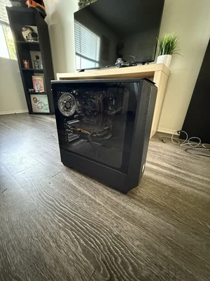 Cyber Power Gaming PC & Monitor - Image 1 of 4