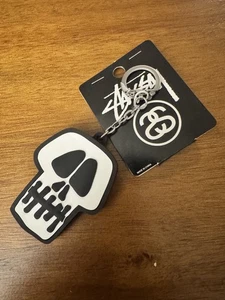 Stussy Skull Light PVC Keychain - Picture 1 of 3
