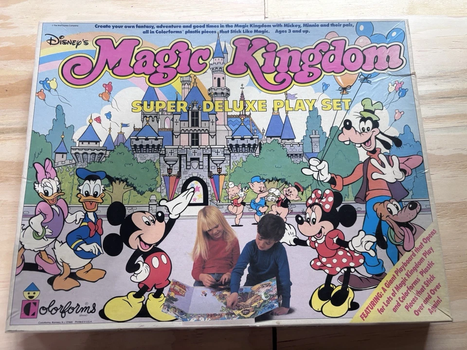 Disney's Magic Kingdom Super Deluxe Colorforms Play Set  Vintage  - Image 1 of 1