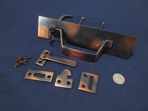 Beautiful Simmons Hardware Co. Lift Thumb Latch Set  Ex.Cond 1910 Tiger Brass Cover