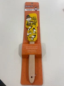 Peanuts Snoopy and Charlie Brown Thanksgiving Set of 2 Spatulas - Picture 1 of 2