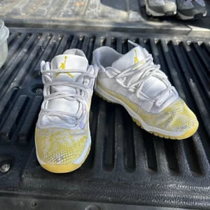 Air Jordan 11 Low Yellow Snakeskin W - Picture 1 of 7