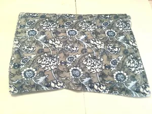 Soft Plush Like Mink Blanket Throw Pastel Blue Gray White Floral 50"x70" - Picture 1 of 5