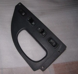 Freightliner M2 106 dash panel switch panel - Bild 1 von 2