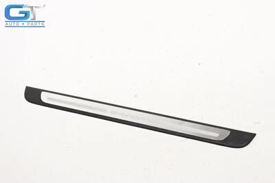 AUDI A3 E-TRON 2015-2018 ALFÉIZAR DE LA PUERTA DELANTERA IZQUIERDA CUBIERTA DE PLACA DE ESCALÓN OEM Foto 1 de 4