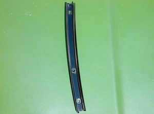 NISSAN 180SX 89-98 RIGHT DOOR SIDE WEATHER STRIP RETAINER 76876-35F00 OEM SILVIA - Picture 1 of 11