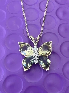 π 10K YELLOW GOLD Simulated Green PERIDOT & DIAMOND BUTTERFLY 18β NECKLACE - Picture 1 of 8