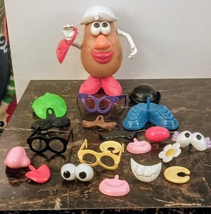 Vintage 90s Playskool Mrs Potato Head ๐ฅ & Accessories - Picture 1 of 6