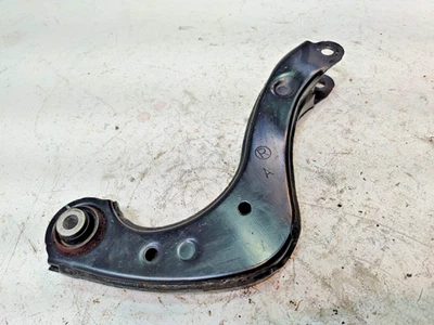 TOYOTA CAMRY 2018-2024 Avalon brazo de control inferior del lado del pasajero delantero OEM Foto 1 de 4