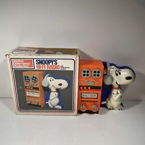 Vintage  Peanuts  Snoopy's  Hi- Fi Radio AM Tabletop. W/ Original Box