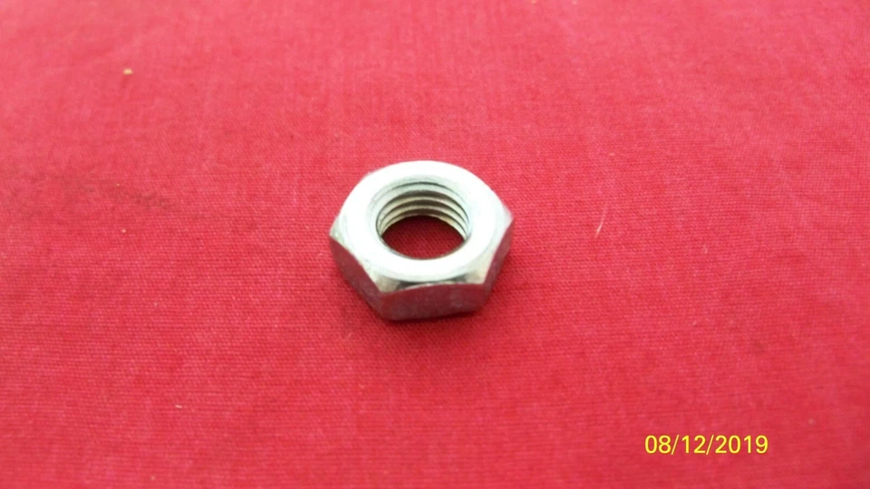 TRIUMPH T150 T160 X75 HURRICANE BSA ROCKET 111 CLUTCH ADJUSTER LOCK NUT 14-0402 - Imagem 1 de 1