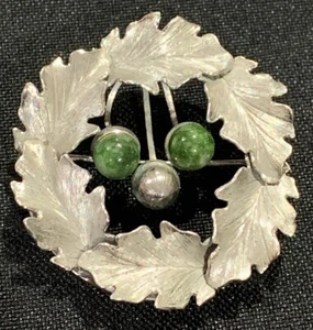Broche Wells Plata Esterlina 925 Verde Turquesa Pin Hoja Grabada Flor G23 - Imagen 1 de 6