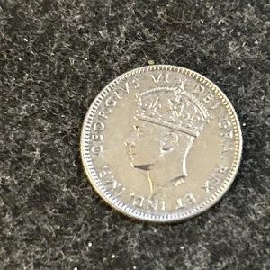 🐶 1943 C Newfoundland Silver 10 Cents Canada - Picture 1 of 2