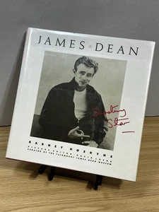 JAMES DEAN - SHOOTING STAR by Barney Hoskyns (HC/DJ/Illus/Coffee Table) [1989] - Picture 1 of 14