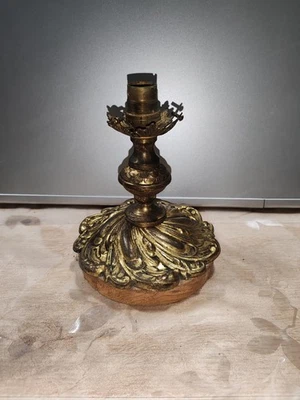 Ancien cache bélière Dore  Transformer En Lampe A Pied 1930' S - Photo 1/4