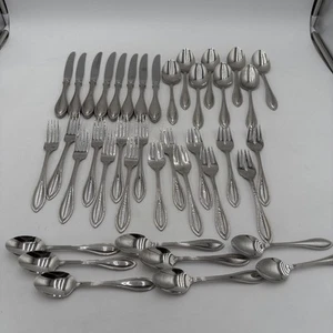 Oneida Beaded Arbor American Harmony Stainless Flatware Set 40 Serivce 8 - Picture 1 of 10